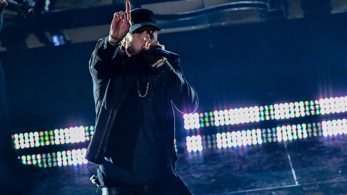 Eminem La Chanson La Plus Rapide L’envahisseur qui aurait menacé la vie d’Eminem obtient la date du